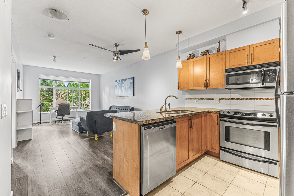 Photo principale - 11950 Harris Rd