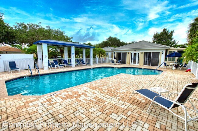 Building Photo - 2 br, 2 bath House - 815 Montrose Drive #202