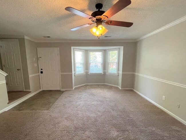 Building Photo - 115 Tannin Bark Trail