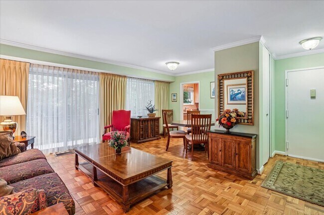 Foto del edificio - 10513 Weymouth St