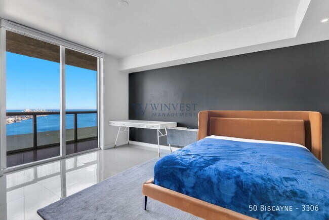 Building Photo - 50 Biscayne-3306