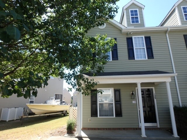 Foto principal - 129 Buchanan Lane
