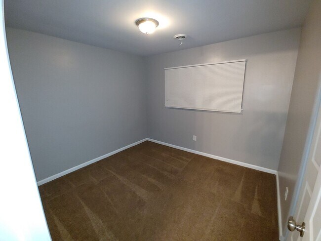 Foto del edificio - Cute Three Bedroom Ranch in Inkster