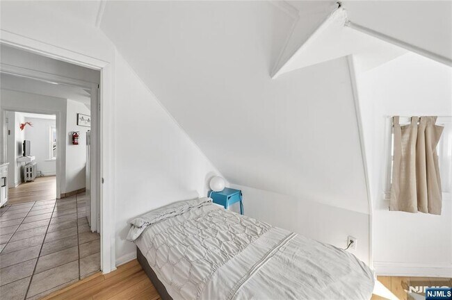 Foto del edificio - 124 73rd St