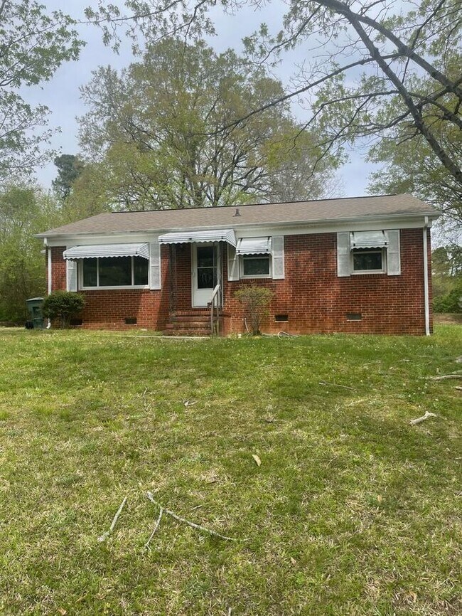 Foto del edificio - 3 Bedroom Ranch Style Home
