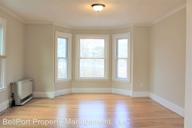Building Photo - 148 Washburn Ave