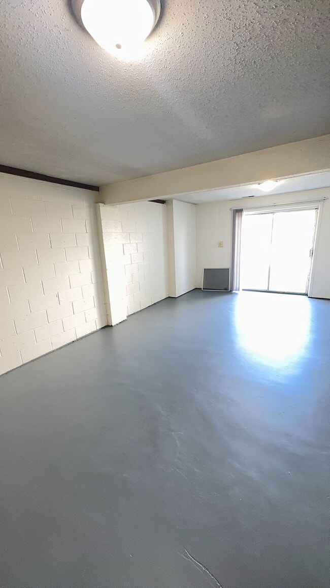 Building Photo - Tuscany Ridge Townhomes