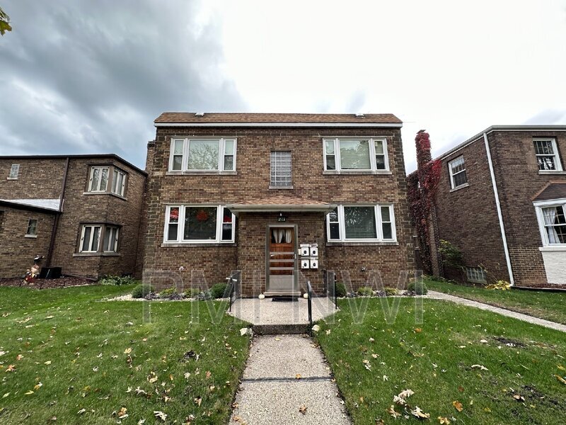 1511 Warwick Ave Unit 2N, Whiting, IN 46394 Condo for Rent in Whiting