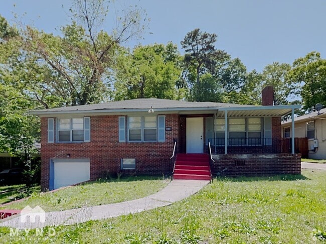 Building Photo - 304 Ridgewood Ave