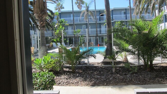 Foto del edificio - 1111 Seacoast Dr