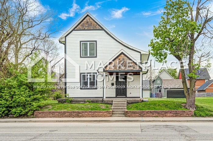 Photo - 1917 N College Ave