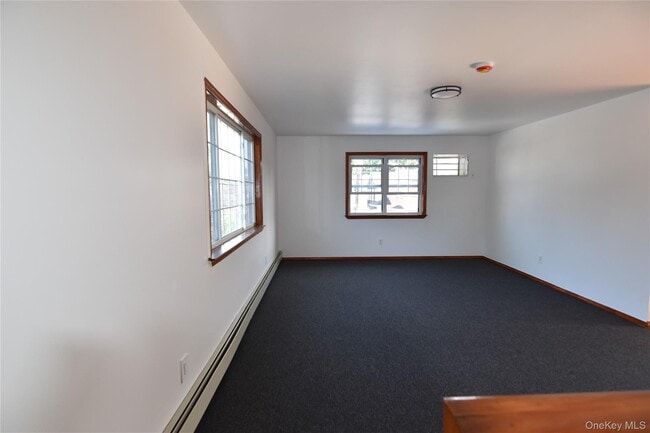 Building Photo - 24-28-28 95th St