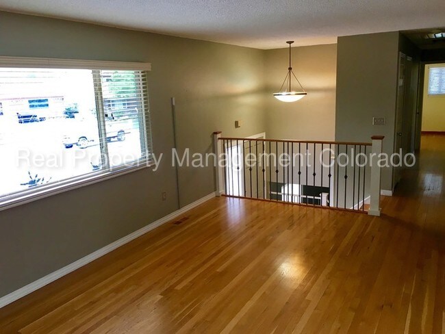 Building Photo - Beautiful Home in Melody Hills