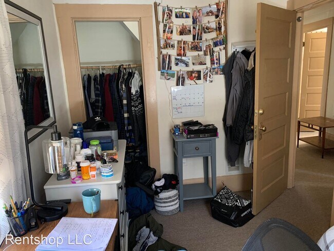 Foto del edificio - 3 br, 2 bath House - 134 Summer St