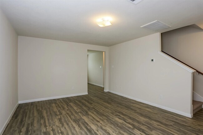 Building Photo - 14411 Cannata Dr