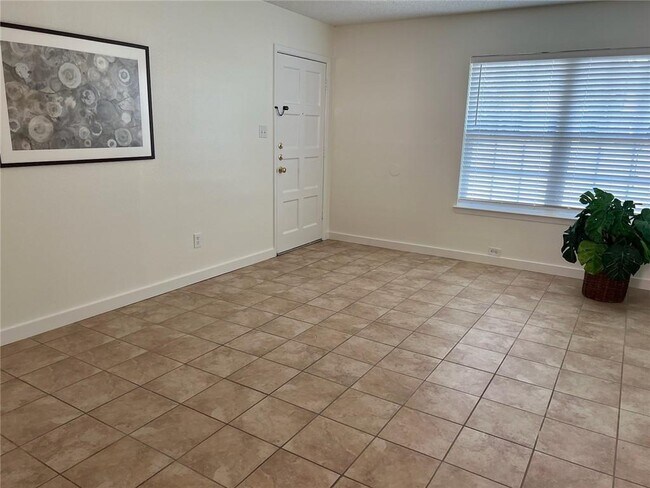 Foto del edificio - 314 W William Cannon Dr