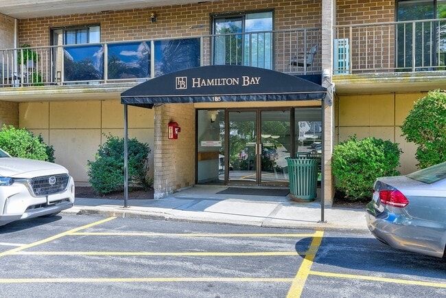 Building Photo - 165 Quincy Shore Dr