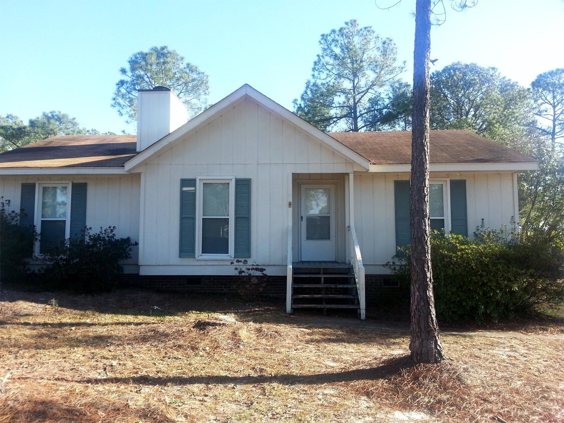 Primary Photo - 400 Ferncliffe Rd