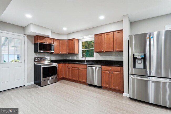 Foto del edificio - 2226 Westwood Pl