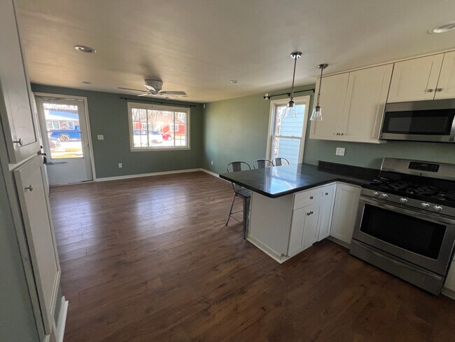 Foto del edificio - 414 N Lindberg St