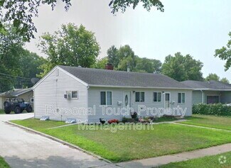Building Photo - 1834 7th Ave S