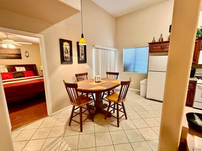 Foto del edificio - 10685 Calle Raquel