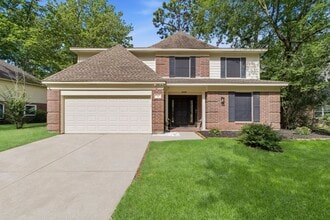 Building Photo - 34 Firethorn Pl
