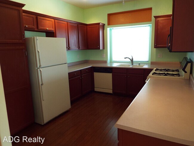 Building Photo - 2 br, 2 bath House - 6912 Squaw Mountain D...
