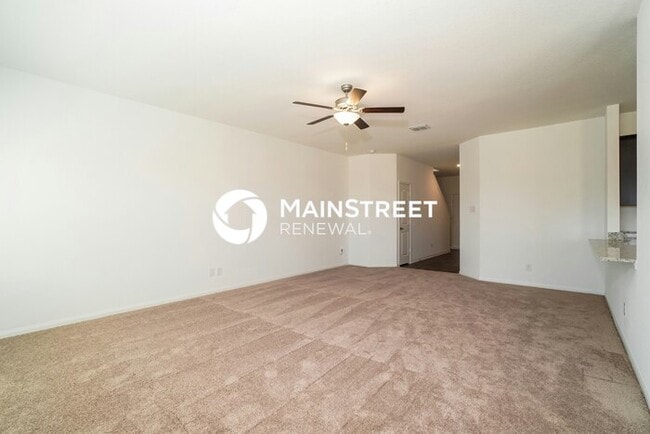 Foto del edificio - 4 Bedroom Pet-Friendly Home in New Braunfels, TX with Main Street Renewal