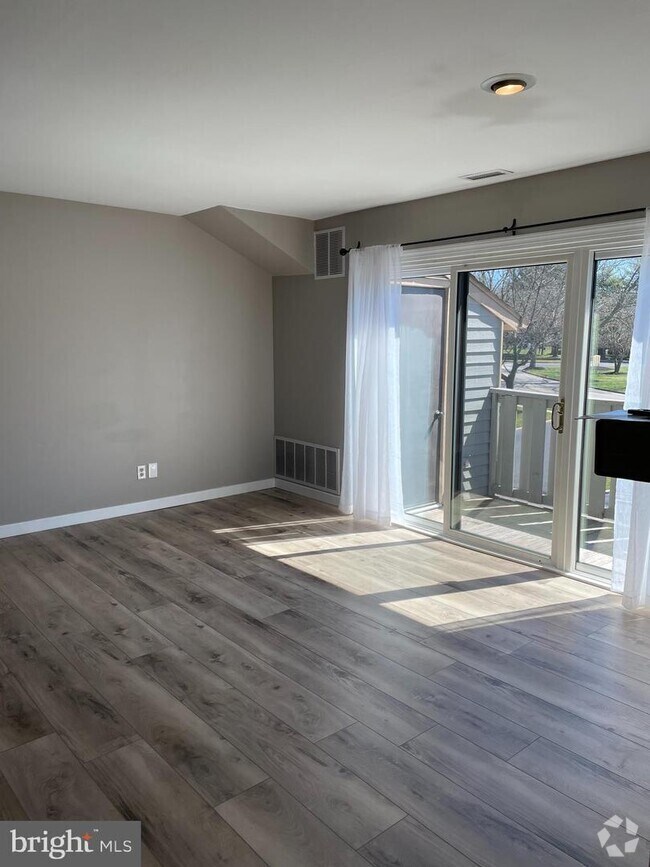 The Hollows Apartments under 2,985 Marlton, NJ 1 Rentals