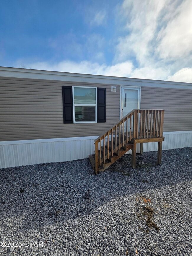 Building Photo - 2723 E 19th St