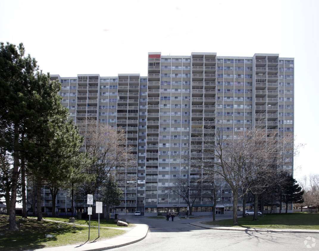 Building Photo - Kingston Gallaway