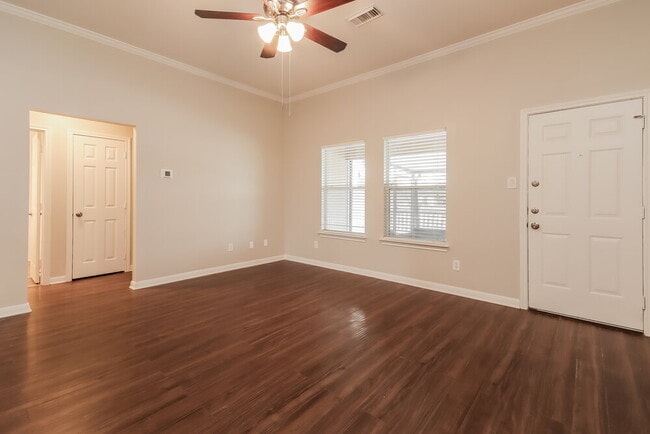 Building Photo - 5016 Asia Ln