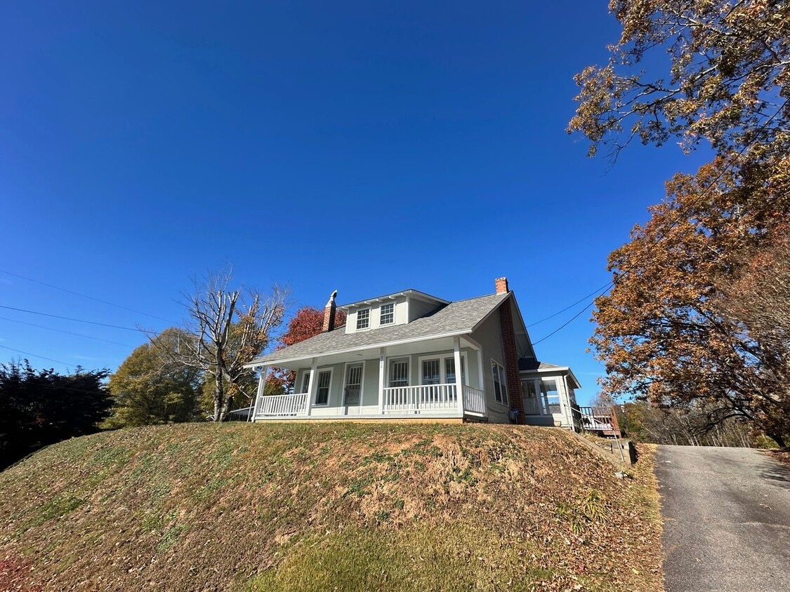 Foto principal - NEW RENTAL LISTING - NO HUD NO SECTION 8