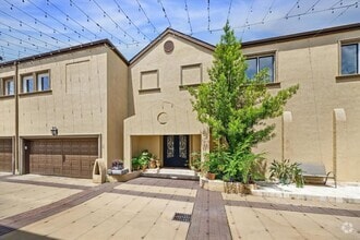 Building Photo - 3222 Alabama Ct