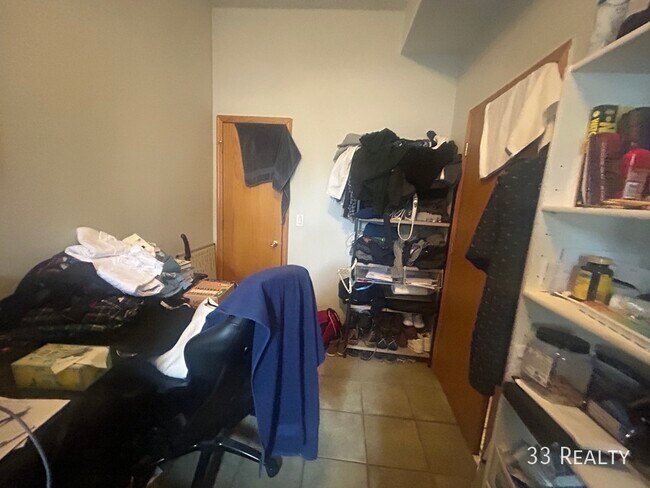 Foto del edificio - 1337 W Huron-3R