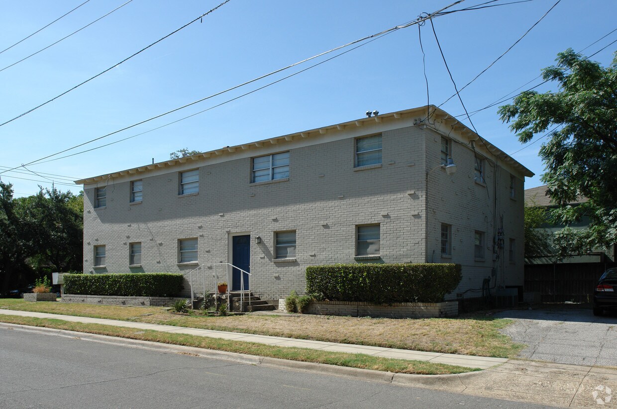 Foto del edificio - 4345 Travis St
