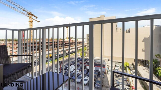 Foto del edificio - 1025 E 25th St