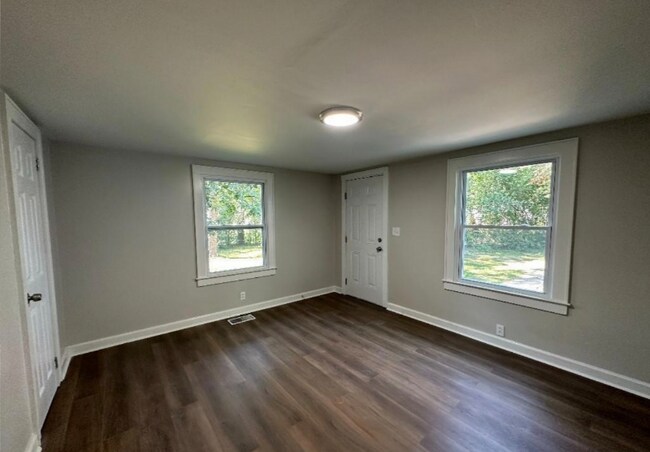 Foto del edificio - 207 N Shelby St