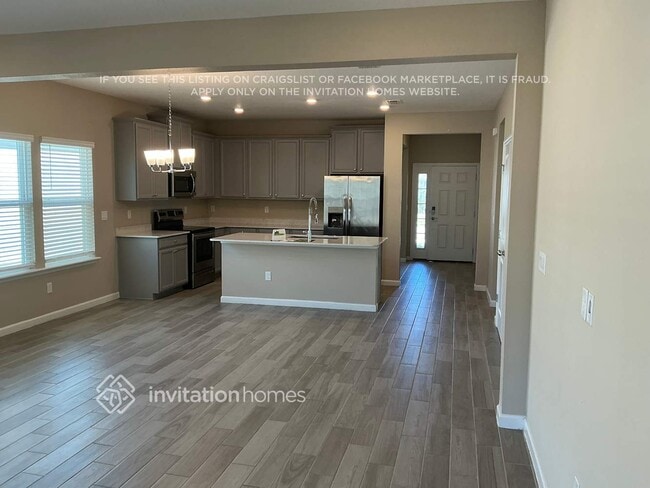 Foto del edificio - 7942 Thyme Trl