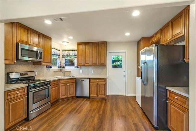 Building Photo - 2292 Orchard Dr