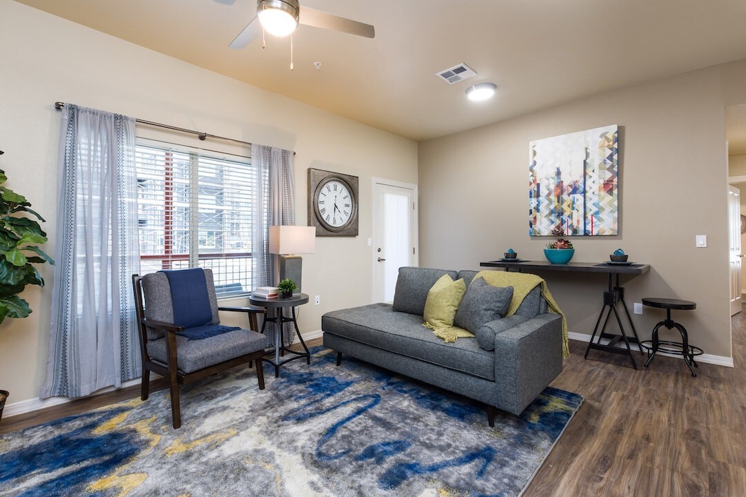 The Flats at Ridgeview Apartments in Las Cruces, NM