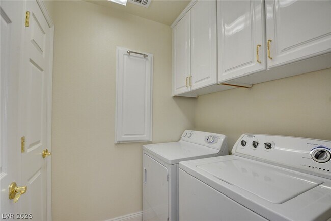 Foto del edificio - 10916 Carberry Hill St