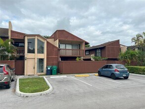 Building Photo - 6211 SW 116th Pl