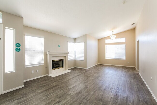 Foto del edificio - 1724 Villa Vista Way