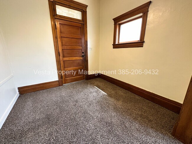 Foto del edificio - 2223 Jefferson Ave