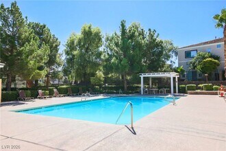 Building Photo - 9303 Gilcrease Ave