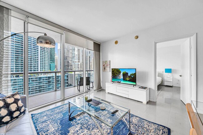 Building Photo - 485 Brickell Ave