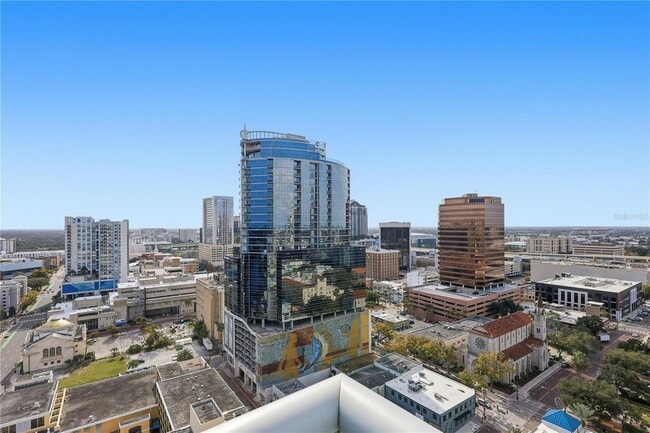 Photo - 150 E Robinson St Apartment