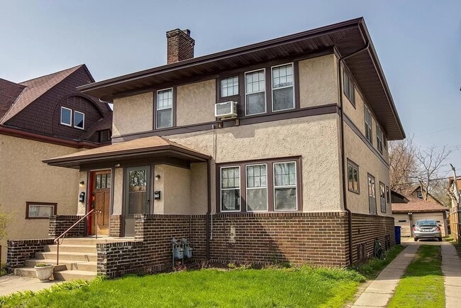 Building Photo - 363 Case Ave